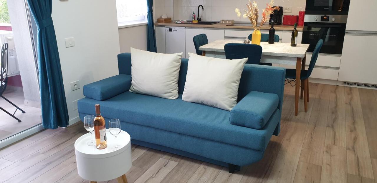 Iosia Apartment 203 Oradea Eksteriør billede
