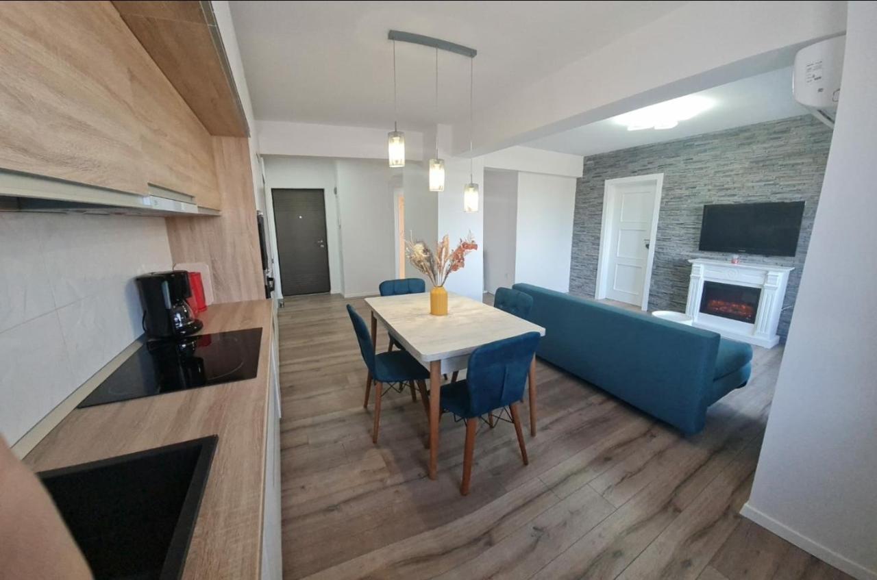 Iosia Apartment 203 Oradea Eksteriør billede