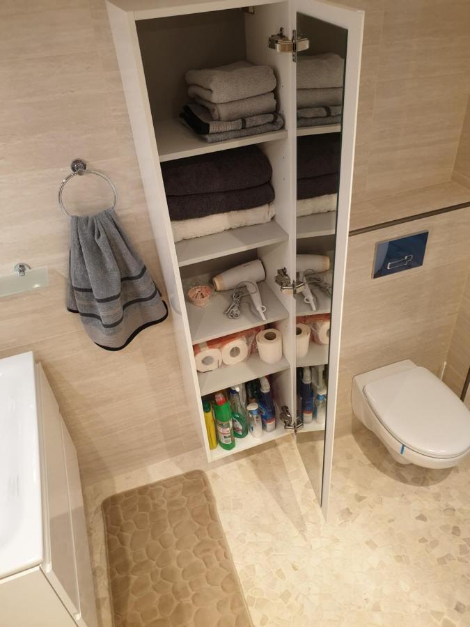 Iosia Apartment 203 Oradea Eksteriør billede