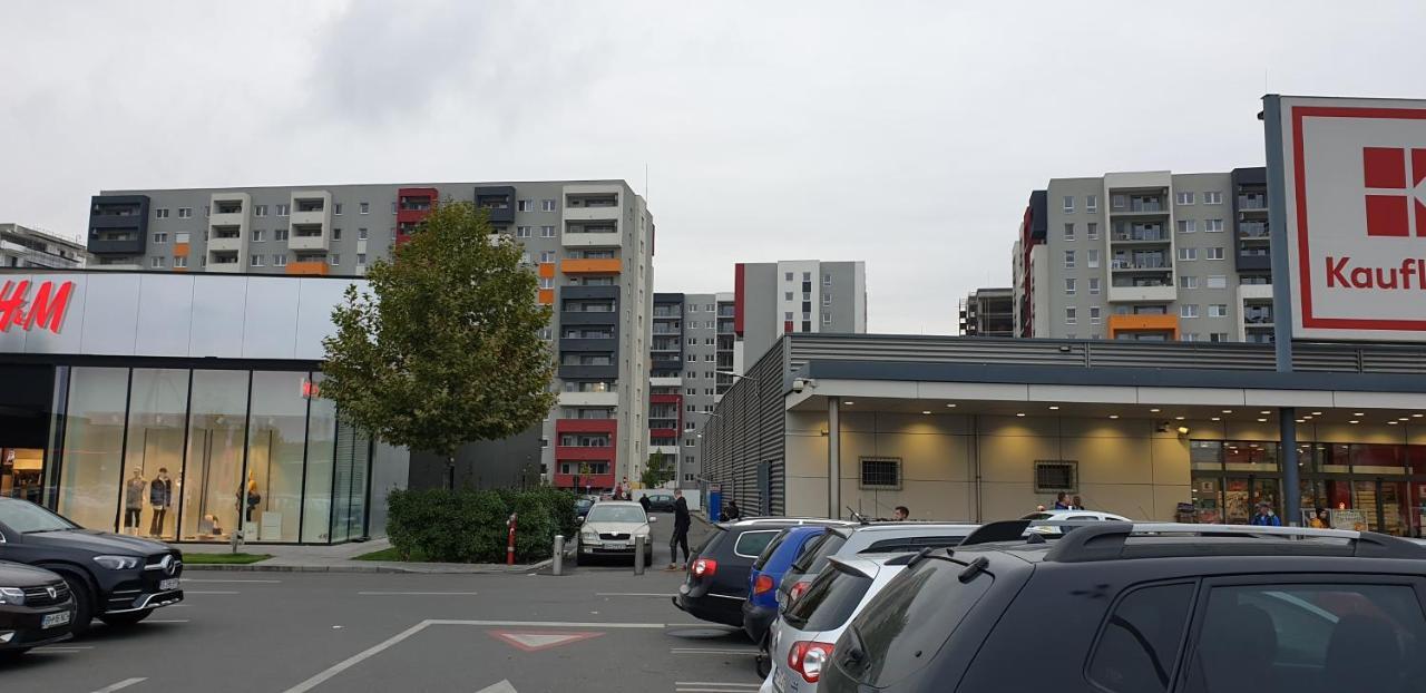 Iosia Apartment 203 Oradea Eksteriør billede