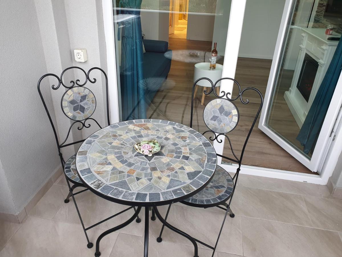Iosia Apartment 203 Oradea Eksteriør billede